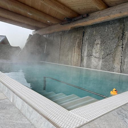 Blockhausen Luxus Chalets Oberschwarzenberg ภายนอก รูปภาพ