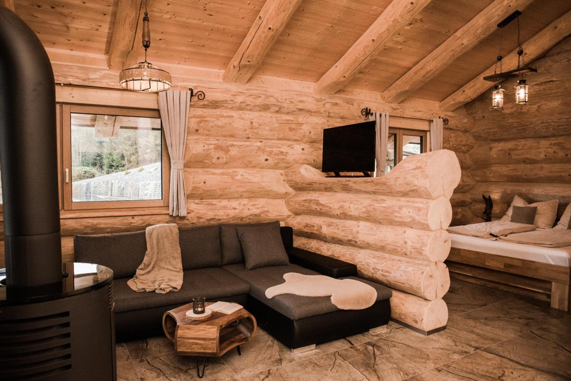 Blockhausen Luxus Chalets Oberschwarzenberg ห้อง รูปภาพ